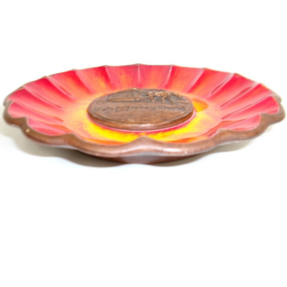 Vintage Walt Disney World Souvenir Plate Ashtray Trinket Dish Horse and Buggy 8" - Picture 3 of 4